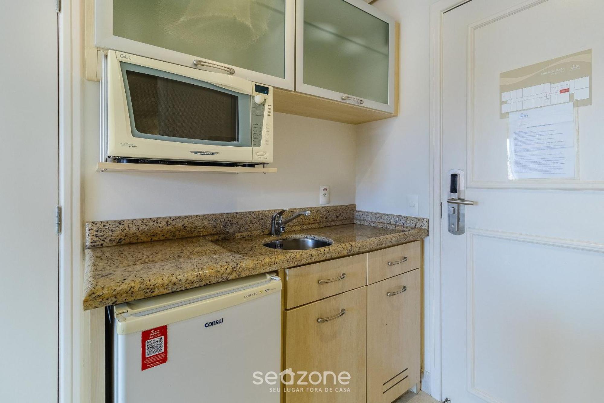 Resort Pe Na Areia - Studios Direto Com Proprietario Jbvjr Флорианополис Экстерьер фото